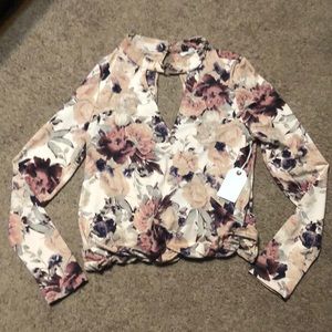 Coco & Jaimeson long sleeve floral top